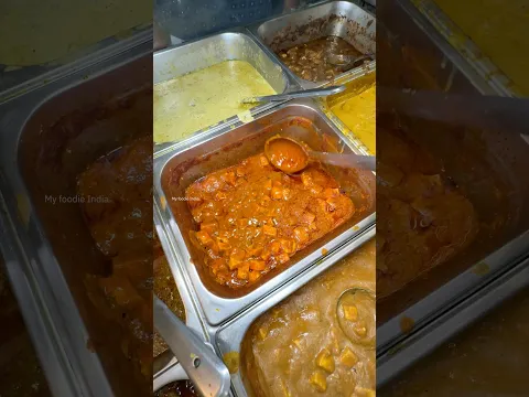 यहाँ मिलती है 22 तरह की सब्ज़िया तोल कर😱