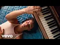 Download Lagu Shawn Mendes - Intro (Wonder Trailer)