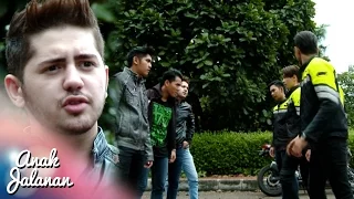 Download Alex Membantu Ajis Sedang Di Keroyok [Anak Jalanan] [5 Oktober 2016] MP3