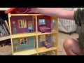 Charlie Chows and She plays Peppa