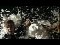 Download Lagu Kaiser Chiefs - I Predict A Riot (Official Video)