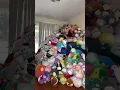 JUMPING INTO 692 SQUISHMALLOWS