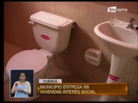 Municipio entrega 98 viviendas interés social