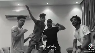 مسلم سبتها كرهتها دا كان غرور العظمه راكب مخها 