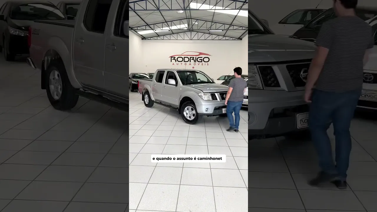 AINDA EXISTEM PICKUPS À DIESEL BARATAS! Nissan Frontier XE 2013 com BAIXA QUILOMETRAGEM!