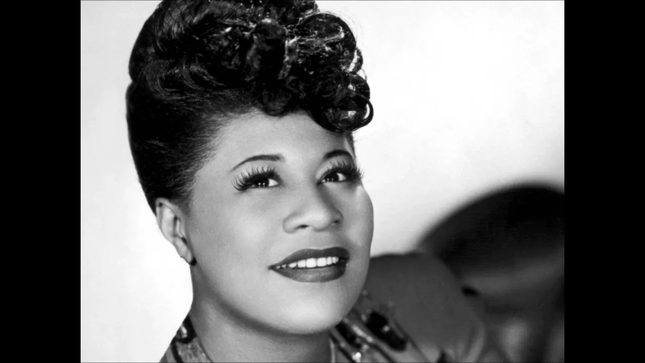 Ella Fitzgerald - Somewhere Over The Rainbow