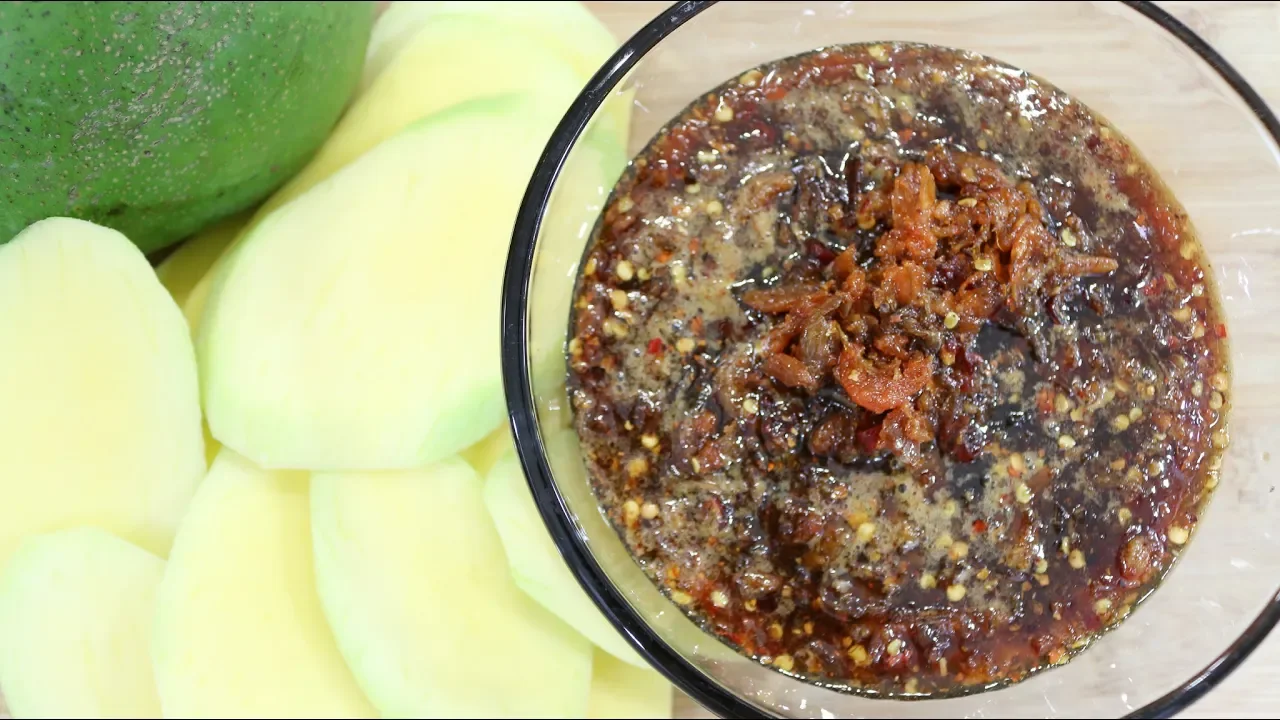 Nam Pla Wan (Thai Style Fruit Dipping Sauce)   - Episode 210