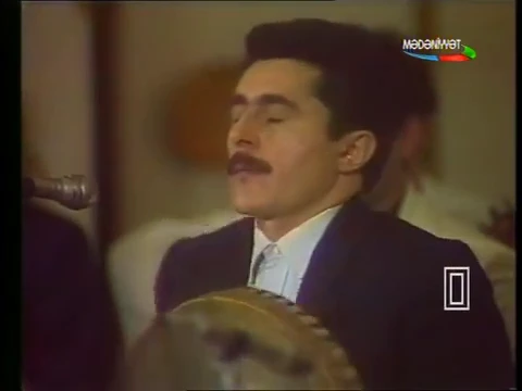 Download MP3 Alim Qasımov — Muxalif Təsnifi | 1990 | Mədəniyyət TV