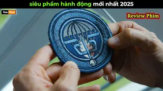 bí ẩn đằng sau chiếc huy hiệu - Review phim hay