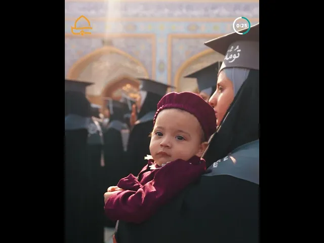 ⁣في ذكرى ولادة الزهراء (ع) .. طالبات كلية التربية للبنات يحتفلن بتخرّجهن في حرم أمير المؤمنين (ع)