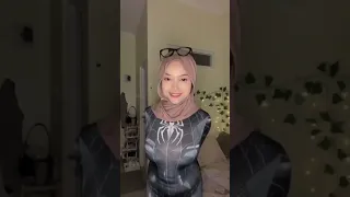 sheii live spiderman