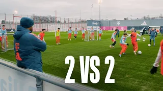 Coach Kompany the squad in 2 vs 2 drills FC Bayern Training