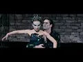 Black Swan - Nina Sayers Natalie Portman Turning Into a Black Swan