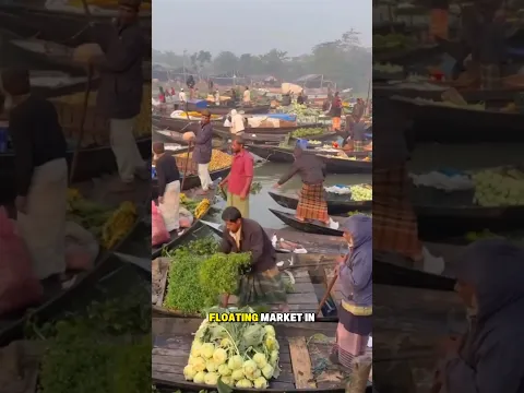 You Need a Boat to Shop at This Market!
