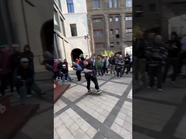 Видео