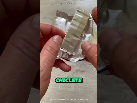 😱🍬 Quer um chiclete? Primeiro, deixe o botão de curtir branco! 😂