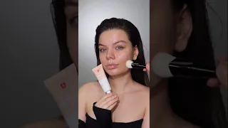 قالتلي عمري ما سلمت وشي لحد غيرك ابدعي براحتك بقي 