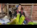 Kar Yağmadan Yetişmeli! Aylarca Yetecek Yiyecek Hazırlığı