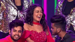 Neha Kakkar Sings Her Bollywood Hit Songs Smule Mirchi Music Awards Filmy Mirchi 