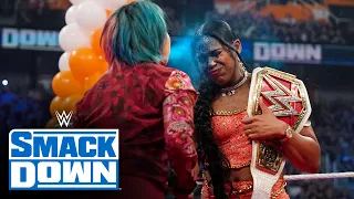 Asuka Blinds Bianca Belair With A Mist Sneak Attack SmackDown Highlights May 12 2023 