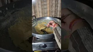 Fridge mein bohot saara doodh jama ho gaya tha? Toh maine banai yeh amazing mithai! 😱🥛