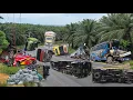 Download Lagu Truck Dan Bus Hancur Total || Detik Detik Insiden Paling Mengerikan Di Bukit Kodok