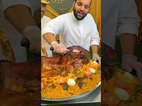 पुरे ऊंट का ही बिरयानी बना दिया  #camelbiryani #shorts #biryani