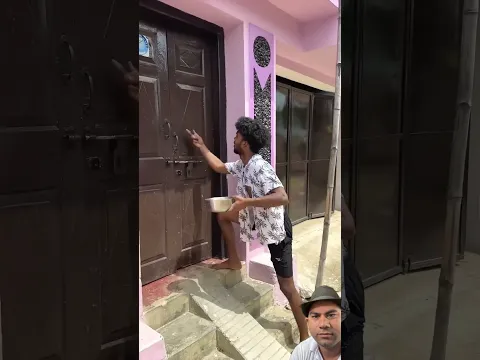 भिकारी की लगी सरकारी नौकरी 😀wait for ekd #comedy #funny