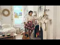 Norah Jones - It's Only Christmas Once A Year (Visualizer)