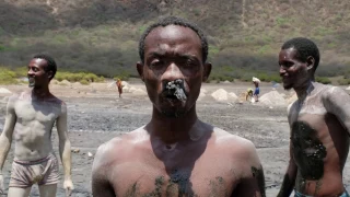 Borana Tribe Collecting Salt In El Sod Volcano South Ethiopia Eric Lafforgue 