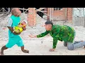 Download Lagu CUTIS discusses with baby monkey pretending sick to prevent Dad from going work