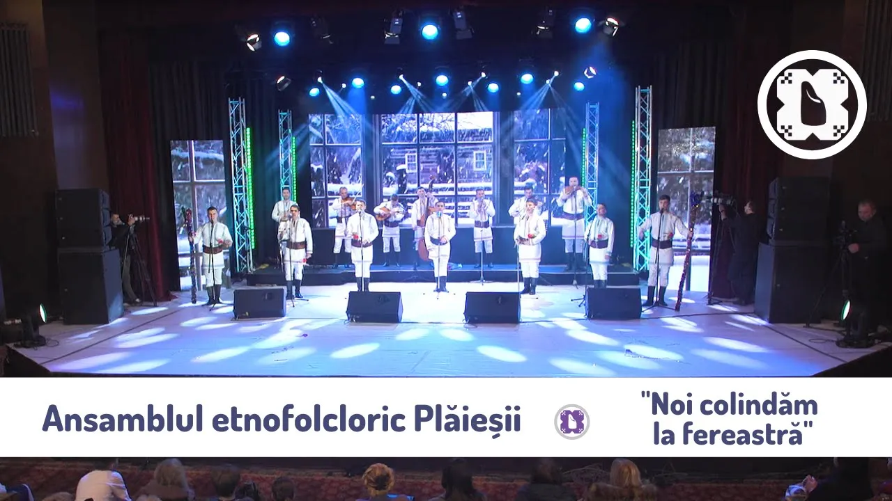 Ansamblul etnofolcloric Plaiesii - Noi colindam la fereastra