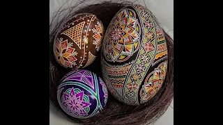 Pysanky Pattern - Teardrop Division with Border