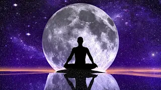 القمر العملاق في السماء Super Moon تأملات على القمر المكتمل  القمر العملاق في السماء Super Moon تأملات على القمر المكتمل