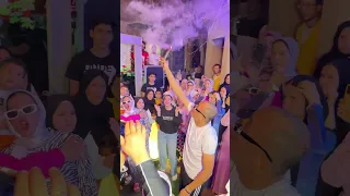 ارقص يا عم صابر 