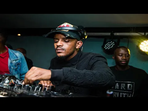 Download MP3 Gqom vs Amapiano Mix