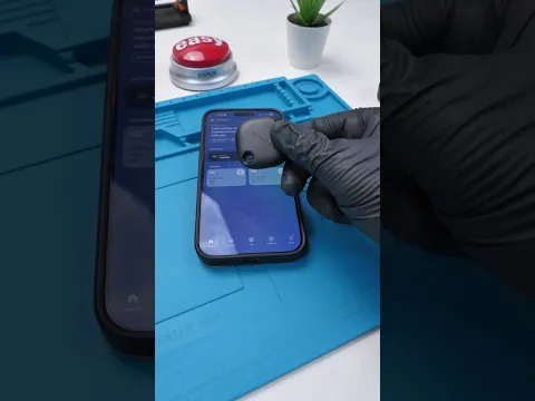 Samsung Smart Tags Work With iPhones… Kinda #Shorts