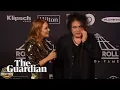 Download Lagu The Cure's Robert Smith offers blunt response to overzealous TV host