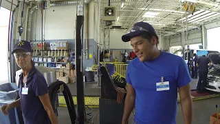 Walmart s Auto Center Lube Pit Crew Oil Change Watson Rd Buckeye Arizona 10 July 2018 GP050427