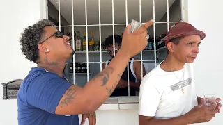 SEVERINO ENCAROU O VALENTÃO NA BARRACA DE SEU MANEL ok