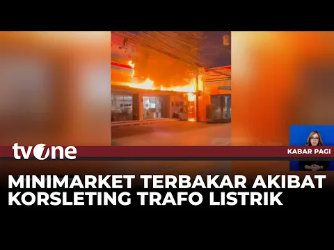 Trafo Meledak, Si Jago Merah Lalap Habis Minimarket
