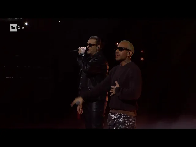 Sanremo 2026 - Luchè e Gianluca Grignani cantano Falco a metà