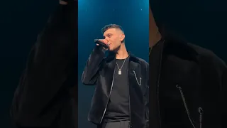 من أداء اغنيه بفديكي حفلة الشامي في بيروت اكسبلور 