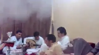 حلسه خااصه نادر الجرادي لاعوض الغربه ماترحم احد دندنها