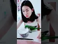 Download Lagu beautiful bird with cute baby girl #shorts #bird #beautiful #iral #tiktok #reels #new #trend