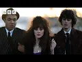 Download Lagu Michelle Dockery's BEAUTIFUL rendition of Somewhere Over the Rainbow | This Town - BBC