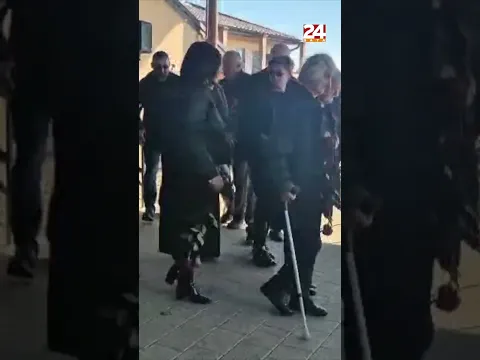 Stotine ljudi oprostilo se od Gorana Bare u Vinkovcima