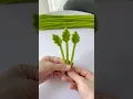 How to Make a Leaf from Pipe Cleaners