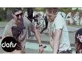 Download Lagu Defis - Tak bardzo tego chcę (Official Video)