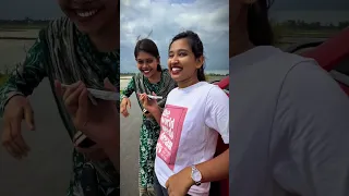 হঠাৎ Surprise গিফট পেয়ে বোনের এ কি অবস্থা?🤭😯
